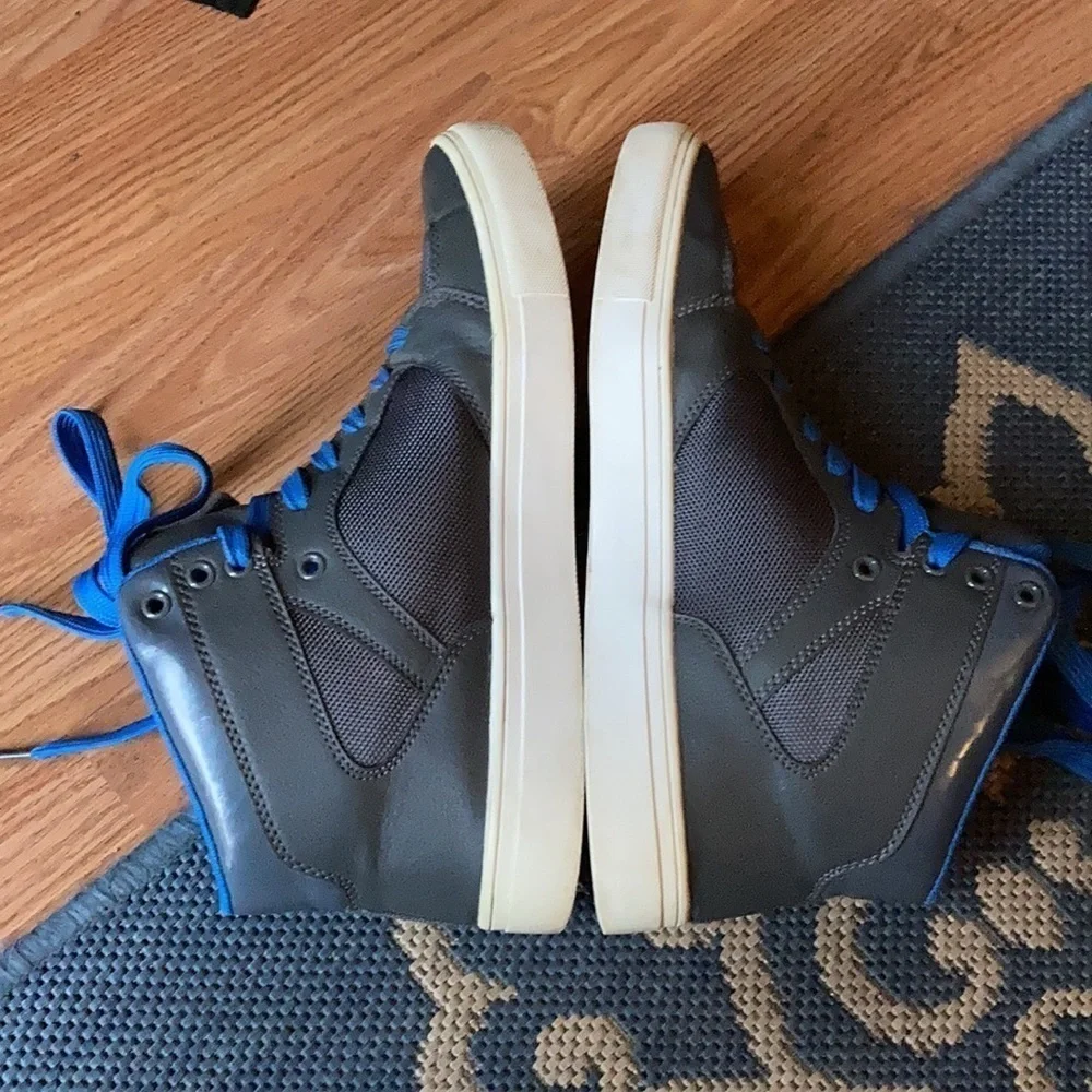 Men’s Rocawear shoes